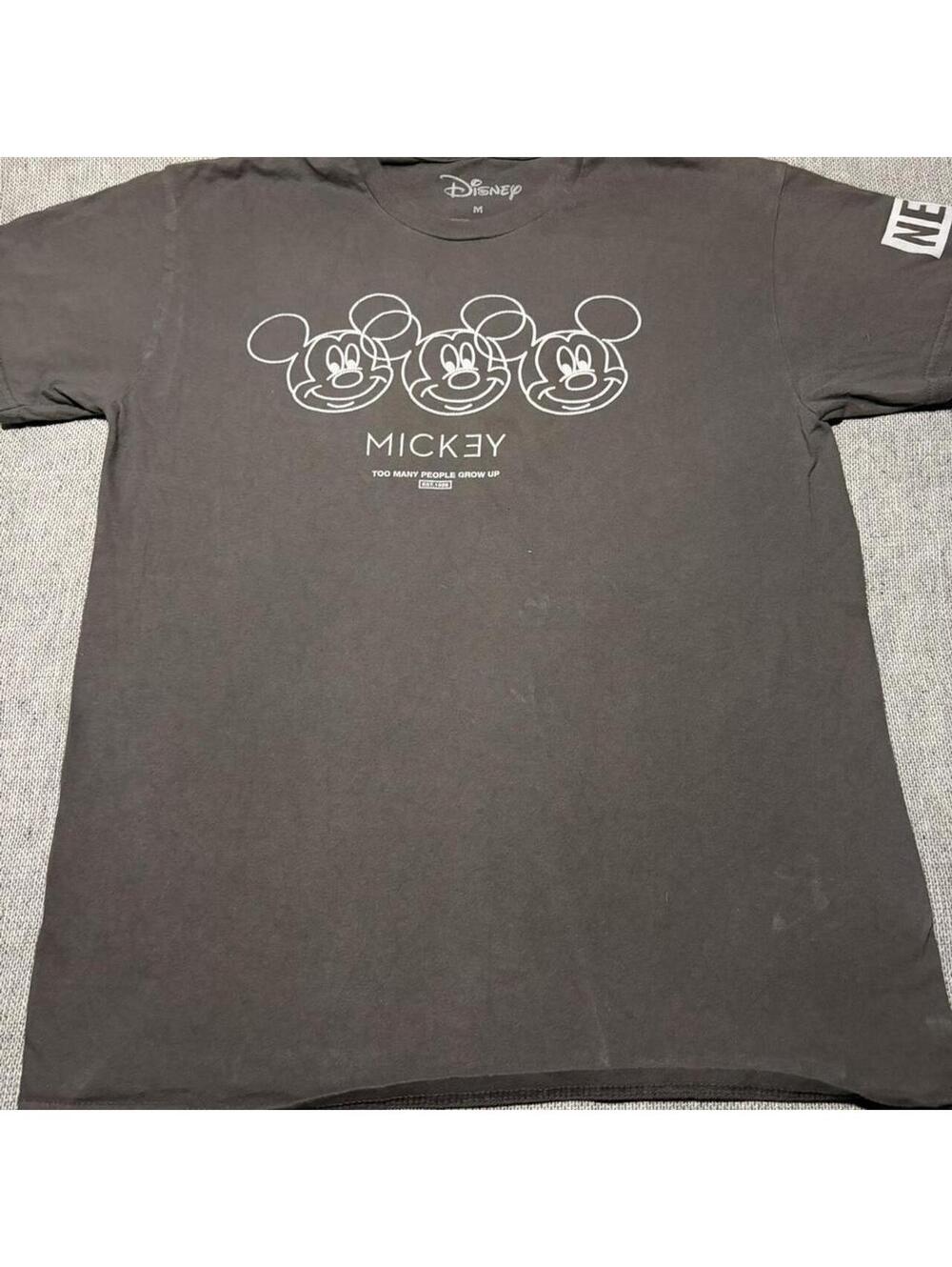 Disney Mickey Mouse black t-shirt with white graphic